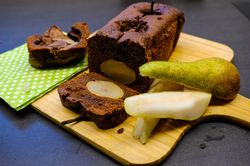 Schokoladen-Cake mit Birnen Rezept Pascale Treichler Lubera