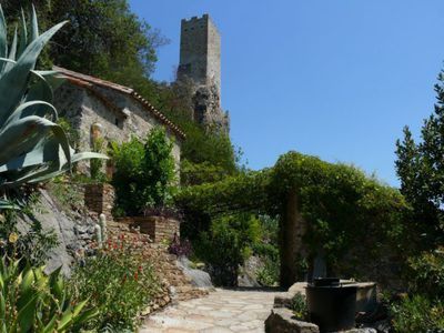 Mediterranes Flair unter sdfranzsischer Sonne - der Garten von Roquebrun