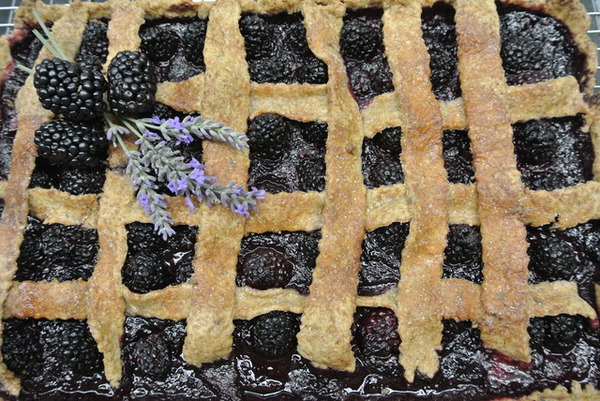 Brombeer-Crostata Pascale Treichler Lubera