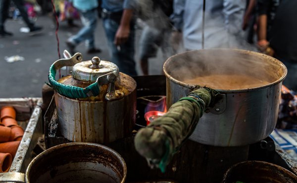 In Indien gibt es Chai Tee überall zu kaufen