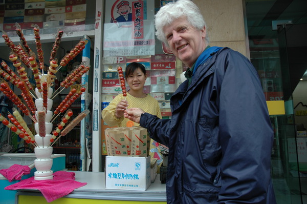 Fruithunter Jim Gilbert in China