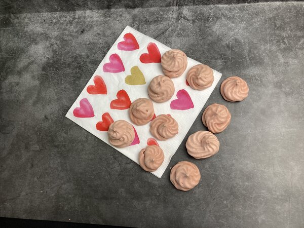 Rosen-Meringues, Rezept, Pascale Treichler, Lubera