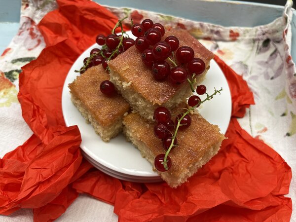 Johannisbeer Drizzle Schnitte saftig s�sse Verf�hrung